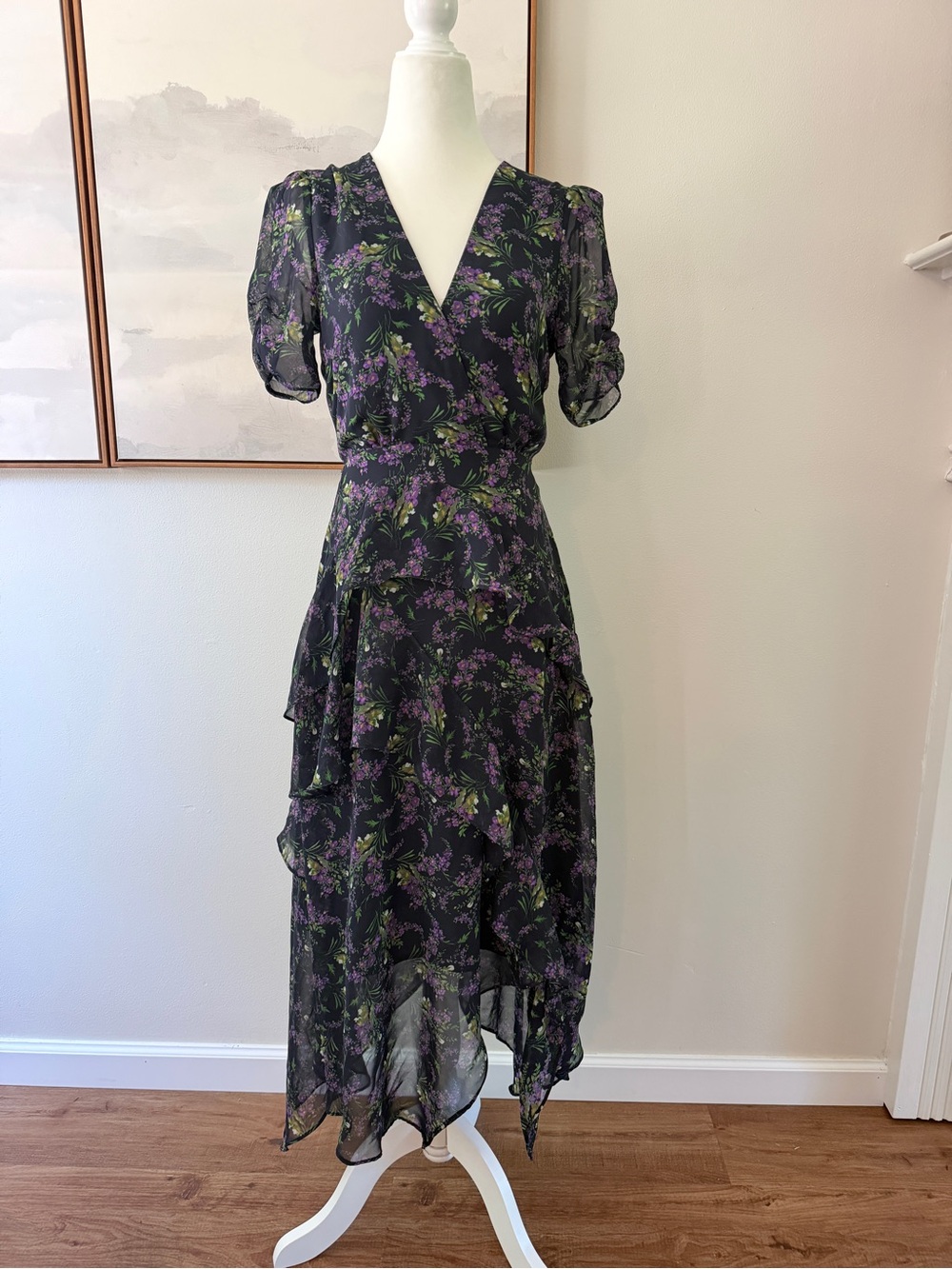 ASTR The Label Black Floral Print Short Sleeve Midi Dress